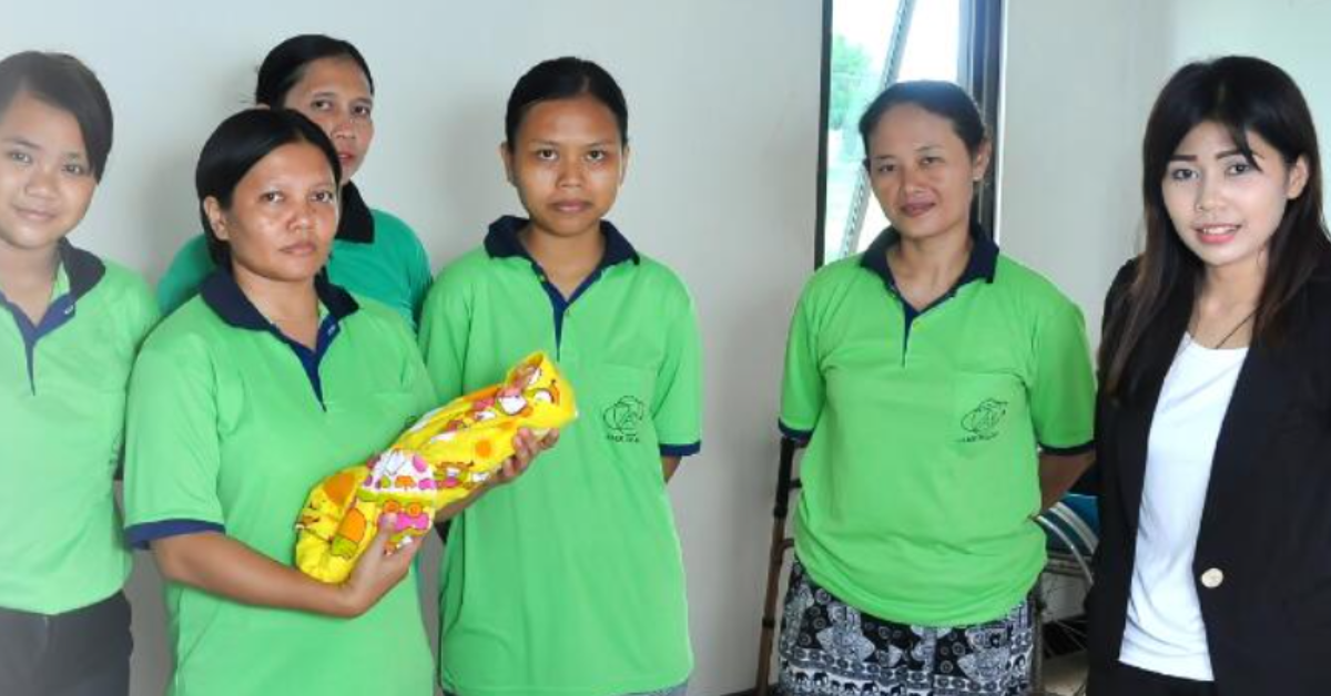 Filipino Maids